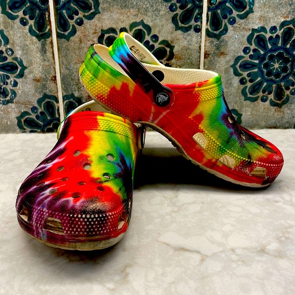 CROCS Shoes - Rainbow Crocs size7